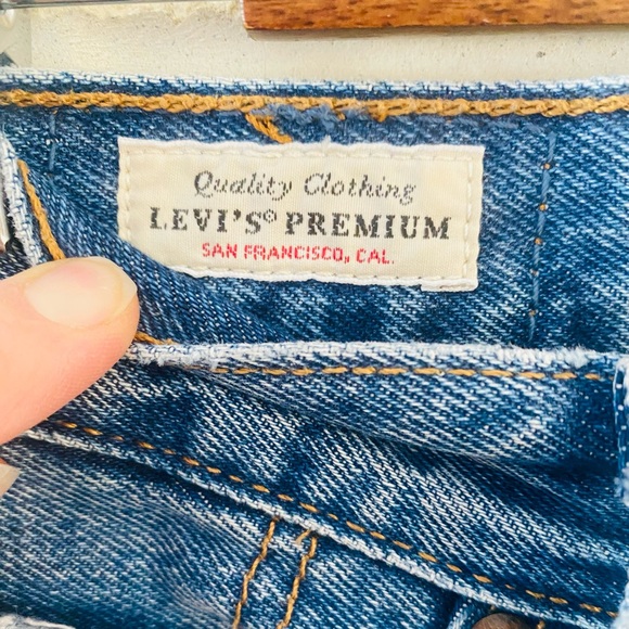Levi's 501® ‘90s Jeans, 24 X 30 - Picture 8 of 13